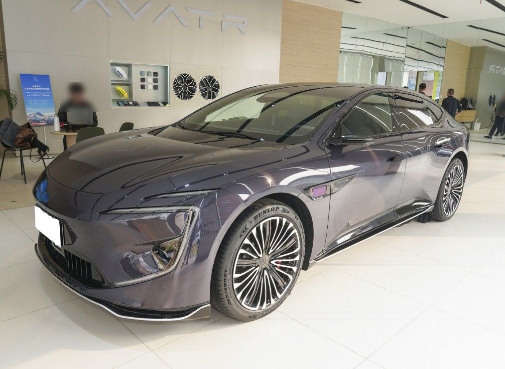 Revolutionize Your Business with Avatr 12 EV A Ternary Lithium Ion Battery Electric Car