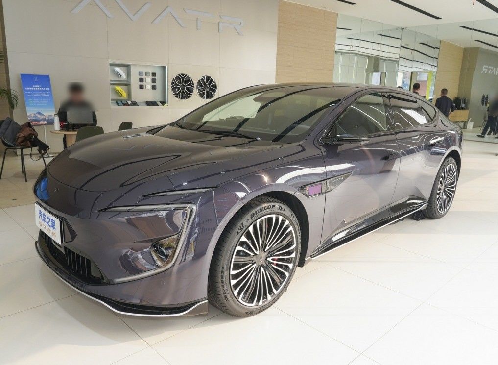 Changan 2024 EV Avatar 11 Electric Car Haiwei Electric SUV Left Steering Sedan for SUV
