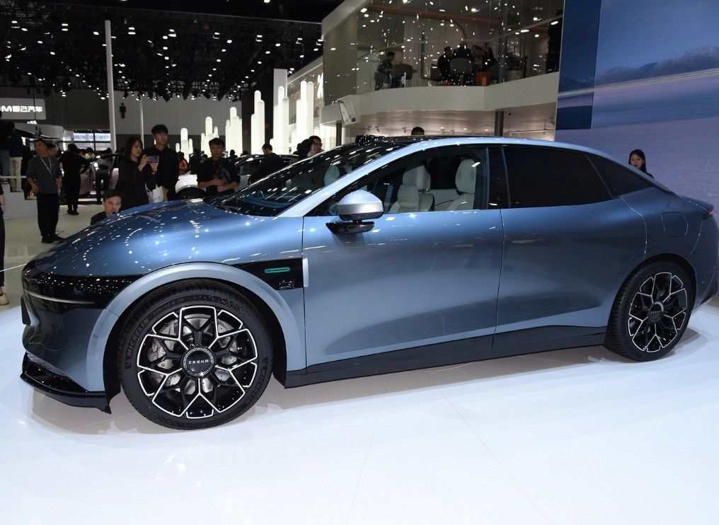 Electric Car Zeekr 007 Automotive Electric Vehicle Geely Elektro Car Energy Vehicles 5 Seats 5 Doors