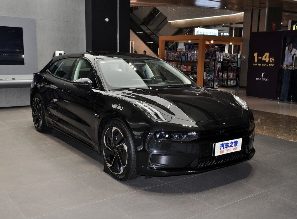 High Speed Range 616km Electric Sports Car Geely Zeekr 001 2024 Left-Steering Version