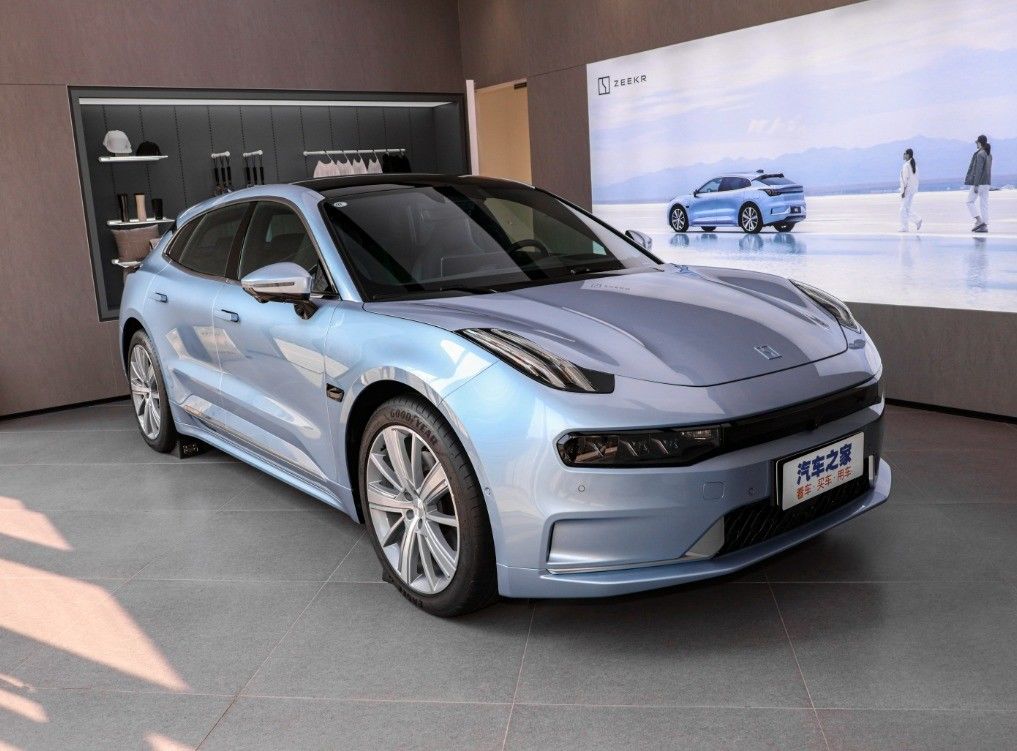 High Speed Range 616km Electric Sports Car Geely Zeekr 001 2024 Left-Steering Version