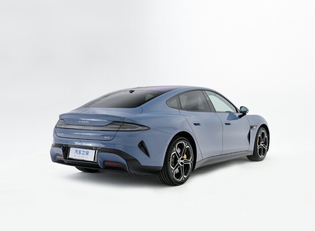 Max Speed 210 Electric Car Adult 2024 Xiaomi SU7 EV Car Full-size Sedan 265km AWD 5-Seat