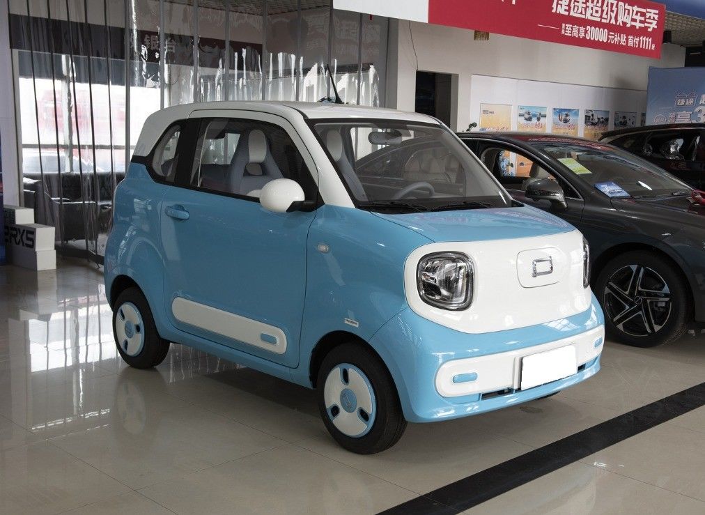 Bestune Pony Xiaoma Mini EV Car 2024 Energy Vehicle with 4 Seats and 170km Range