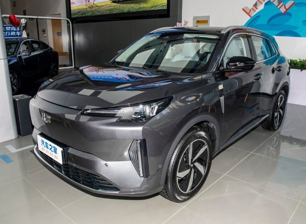 Energy Vehicle Changan Qiyuan A05 A06 A07 2024 Ev Car with Left Steering and 515km Range