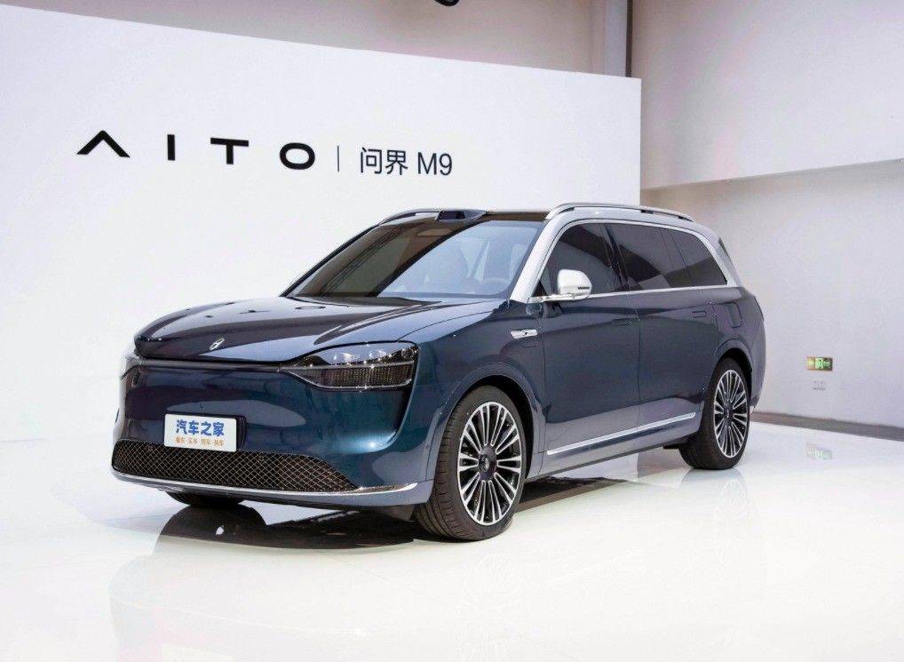 Generation of Top Equipped AITO M5 M7 EV Car 6 Seats Medium Large SUV for Energy Vehicle