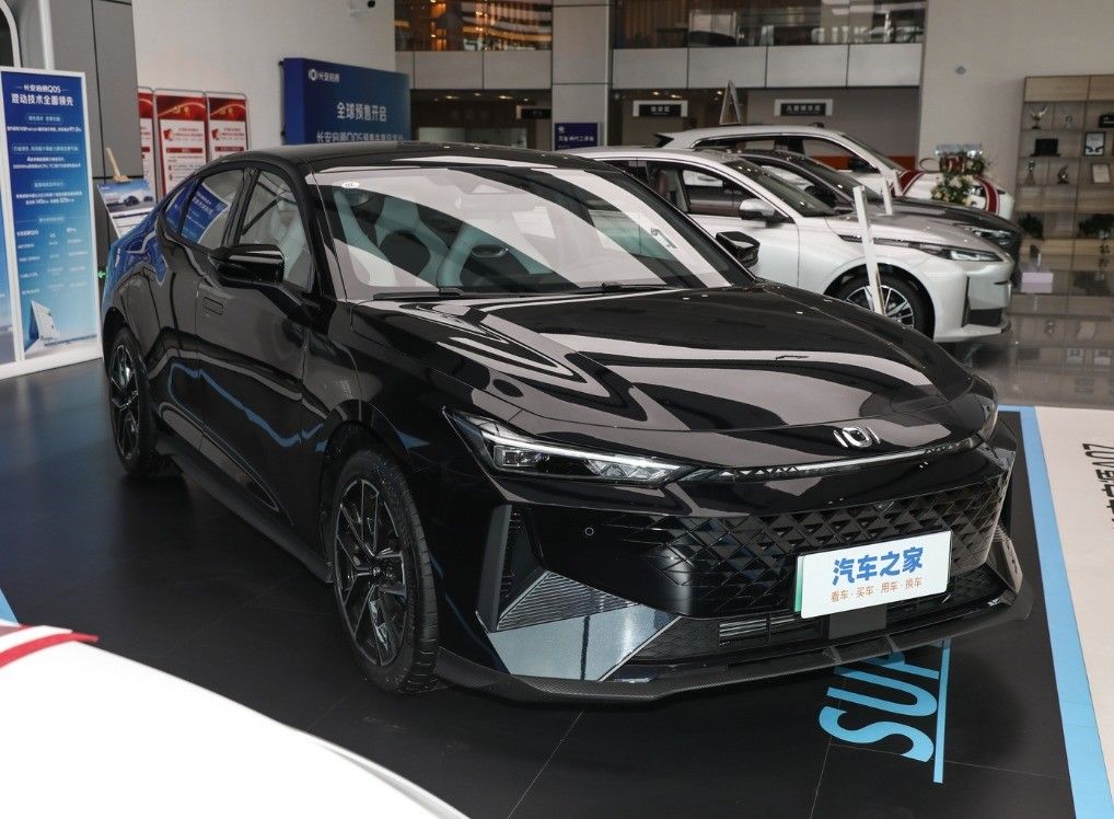 Changan Qiyuan A07 Adult Electric Car with 5 Doors and Ternary Lithium Ion Battery