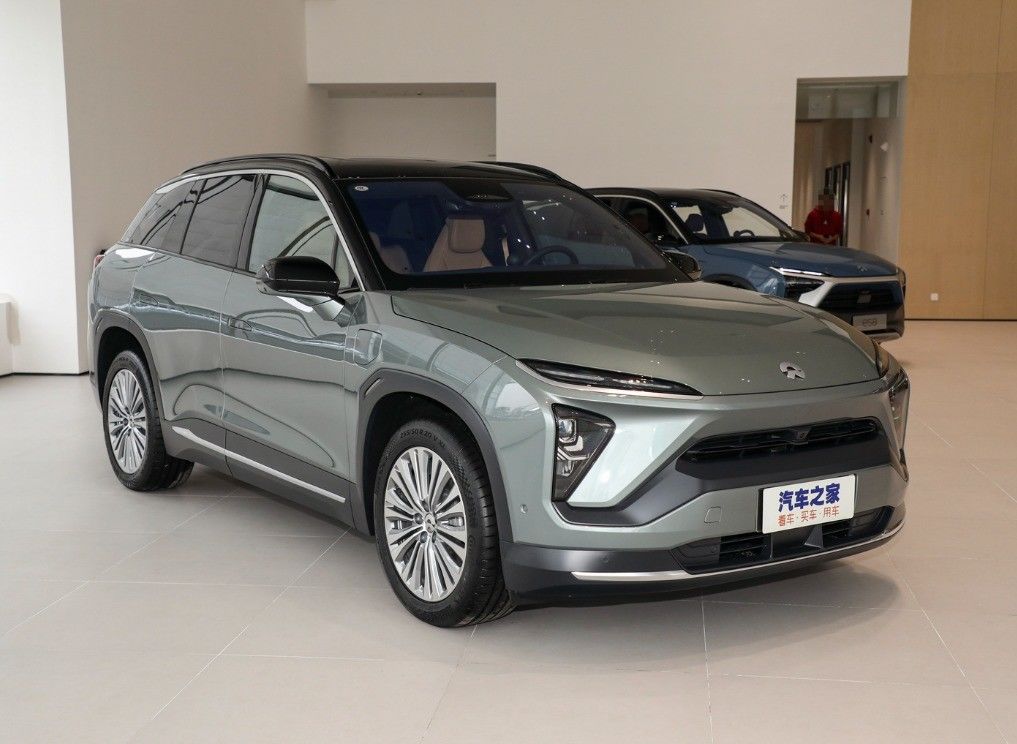 2024 NIO ES6 End Automatic Electric Car with 5 Seats and 5 Doors in the Large SUV Segment