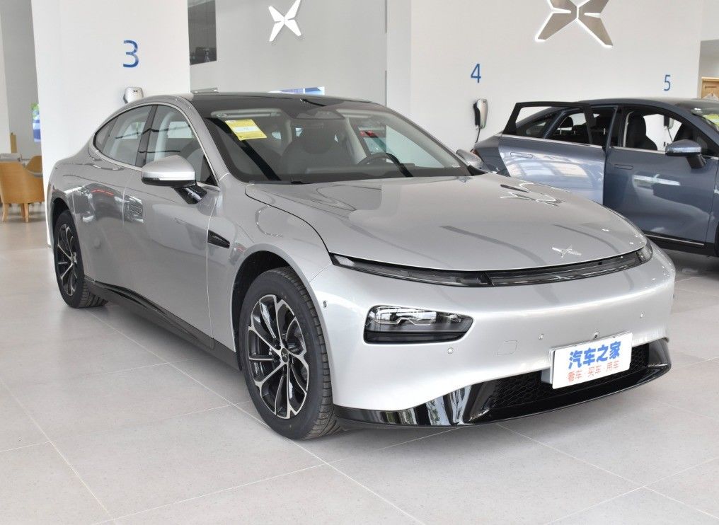2024 Xpeng Electric Car Super Sports Energy Vehicle 5 Seats 5 Doors Left Steering