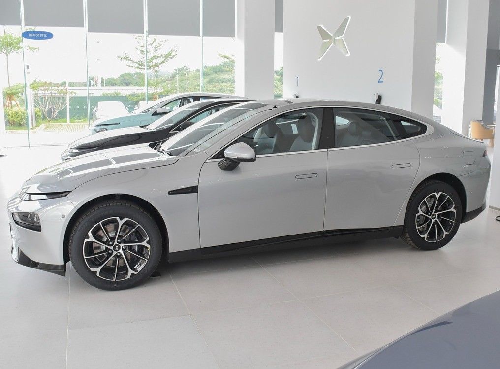 2024 Xpeng Electric Car Super Sports Energy Vehicle 5 Seats 5 Doors Left Steering