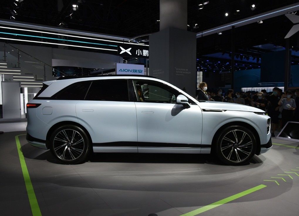 Luxury Electric Car Xpeng G9 4 Wheel 2023 High Speed EV Cars Ternary Lithium Ion Battery