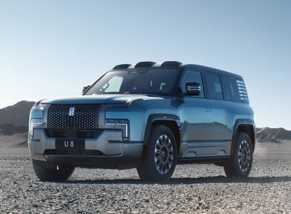 2024 Yangwang U8 Edition Hybrid Energy Type Pure Electric Luxury SUV with High Speed