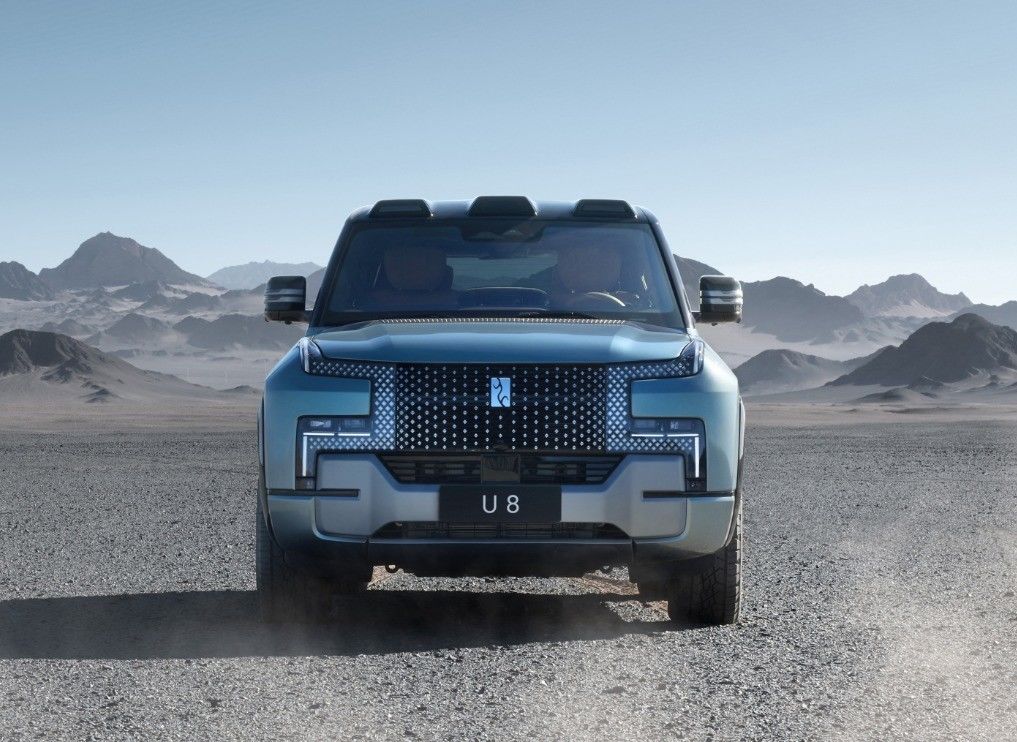 2024 Yangwang U8 Edition Hybrid Energy Type Pure Electric Luxury SUV with High Speed