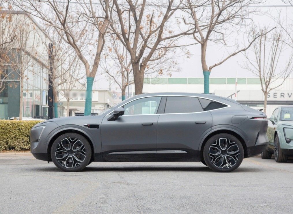 2024 Changan Avatar 11 Electric SUV with Ternary Lithium Ion Battery and Left Steering
