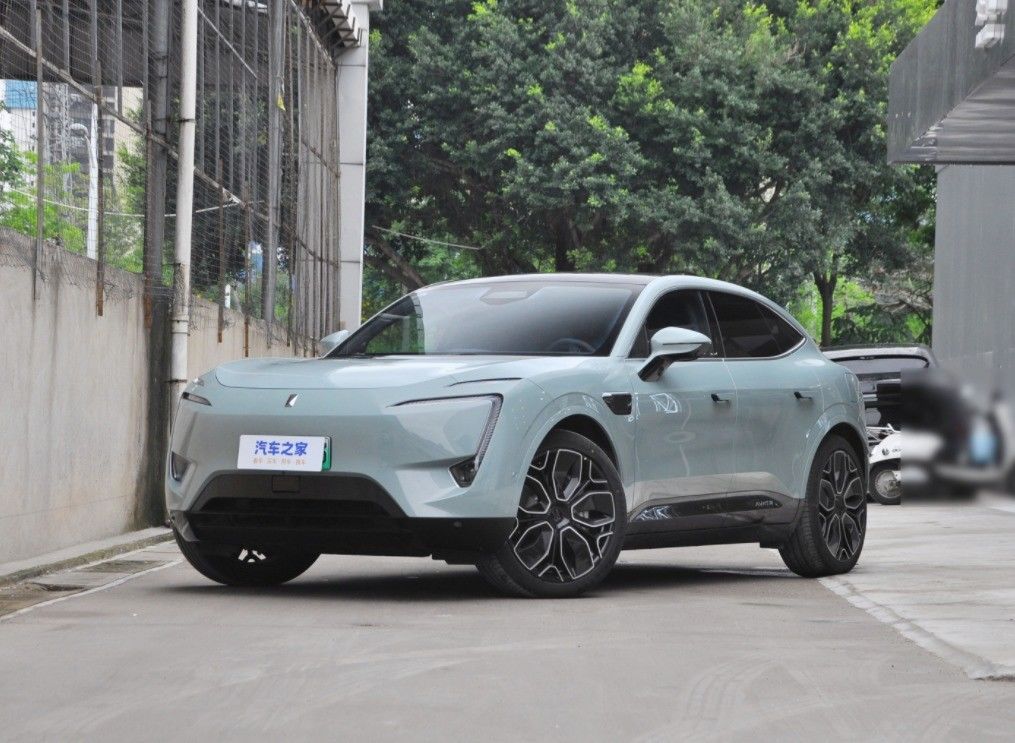 2024 Changan Avatar 11 Electric SUV with Ternary Lithium Ion Battery and Left Steering