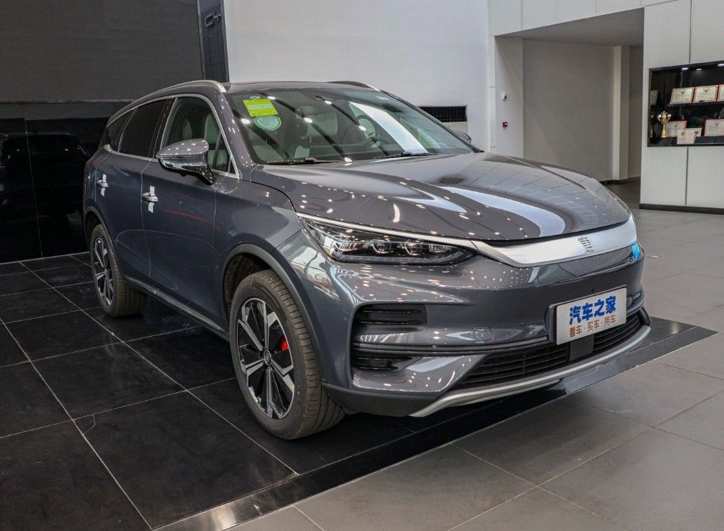 Electric SUV Cars 2024 BYD Tang DM-P Energy Vehicle Black 7 Seaters 4 Wheel Drive Made