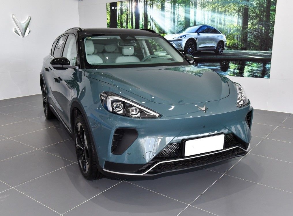 2024 BAIC Electric SUV ARCFOX AT 480E PRO Lithium Iron Phosphate Battery Electric Vehicle