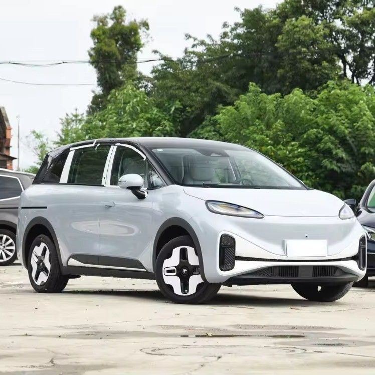 BAIC Kao la Electric Car 2024 MPV with 500km Range and Lithium Iron Phosphate Battery