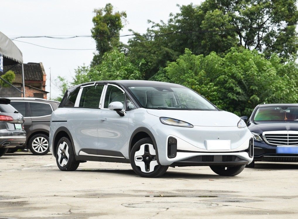 2024 Arcfox Koala Pro Electric MPV 5 Seater 500KM EV Car Medium Large Level Left Drive