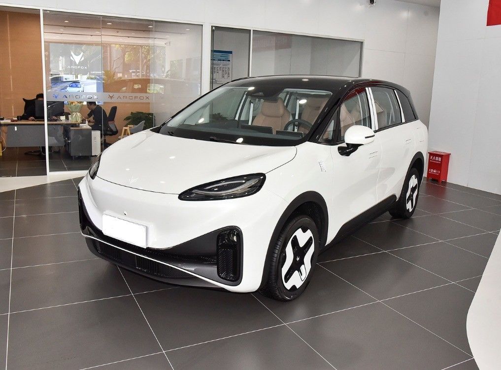 2024 ARCFOX Koala Electric MPV with 4-Door 5-Seater Body Structure and Pure Energy Type