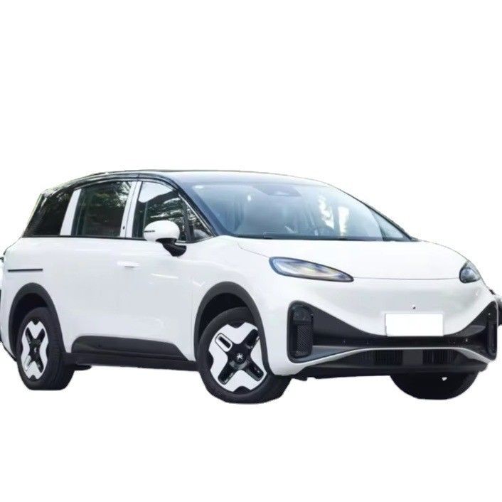 Experience the Convenience of 2024 Arcfox Kao la Electric MPV with Child Safety Seat
