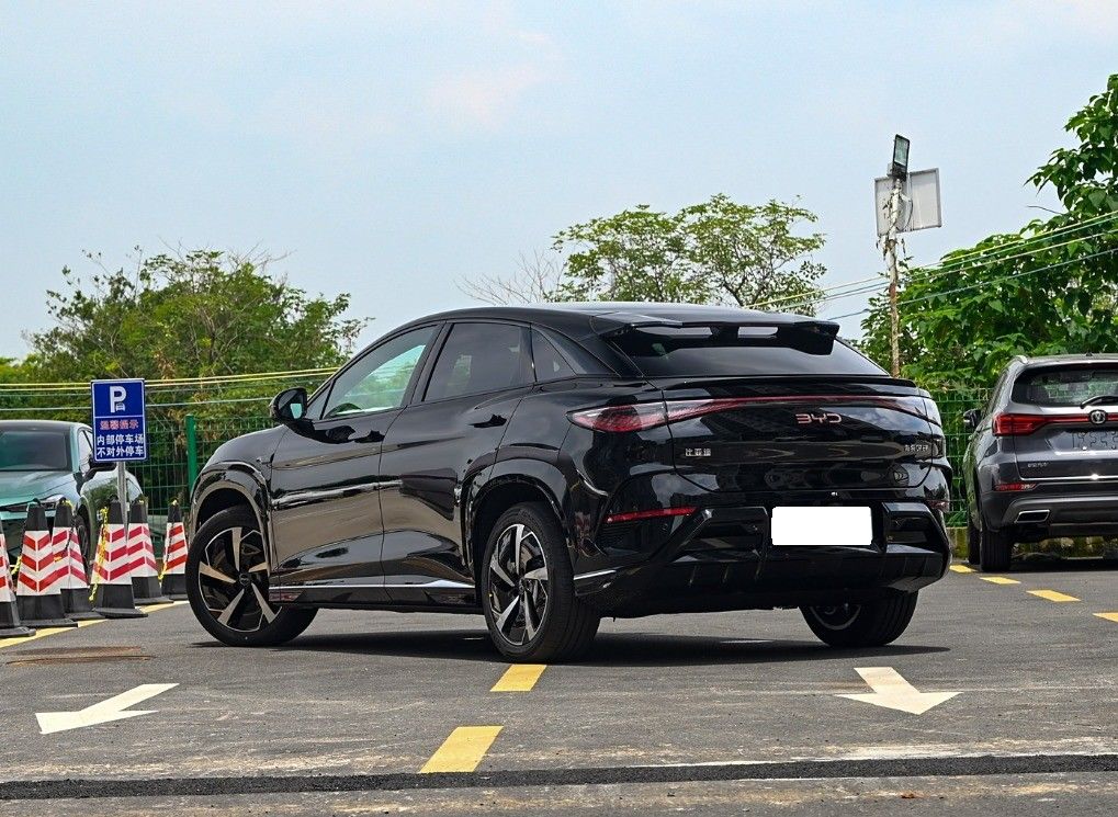 Medium-sized SUV Smart Edition BYD Energy Vehicles 2024 Sea Lion 07 EV 610 Zhihang Version