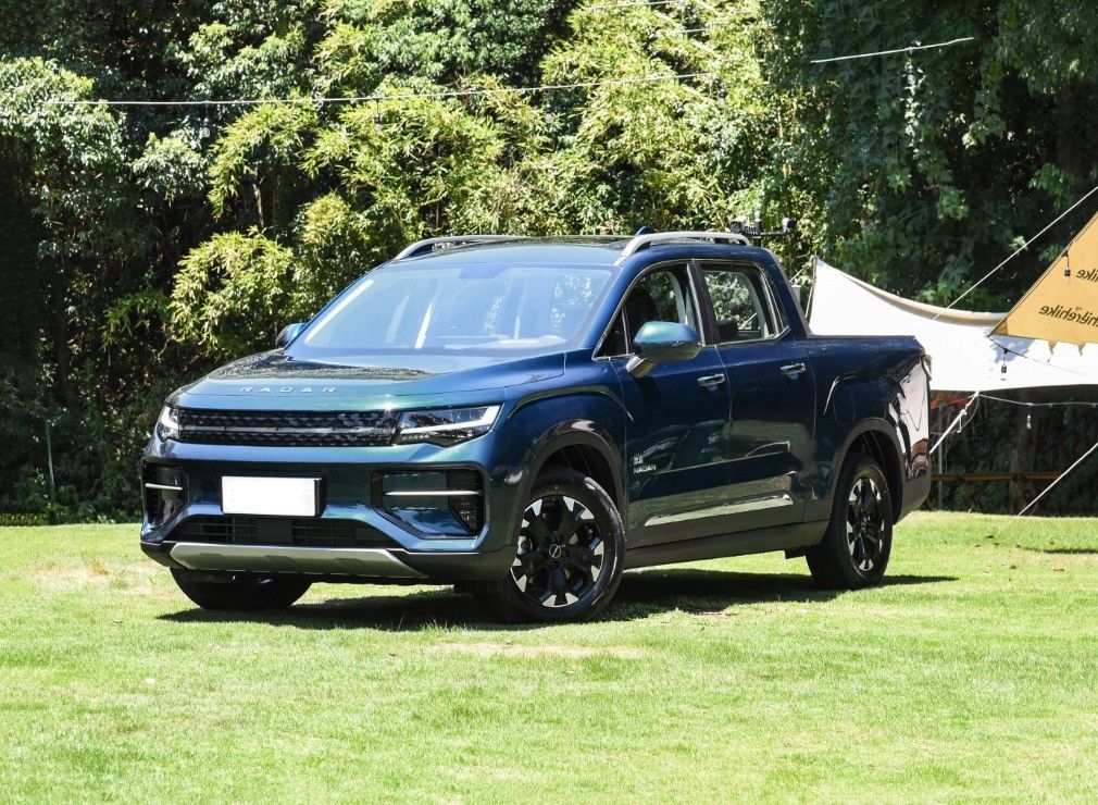 2024 Geely RD6 RHD Electric Pickup Truck 550km Range 86kw Battery 5-door 5-seat EV