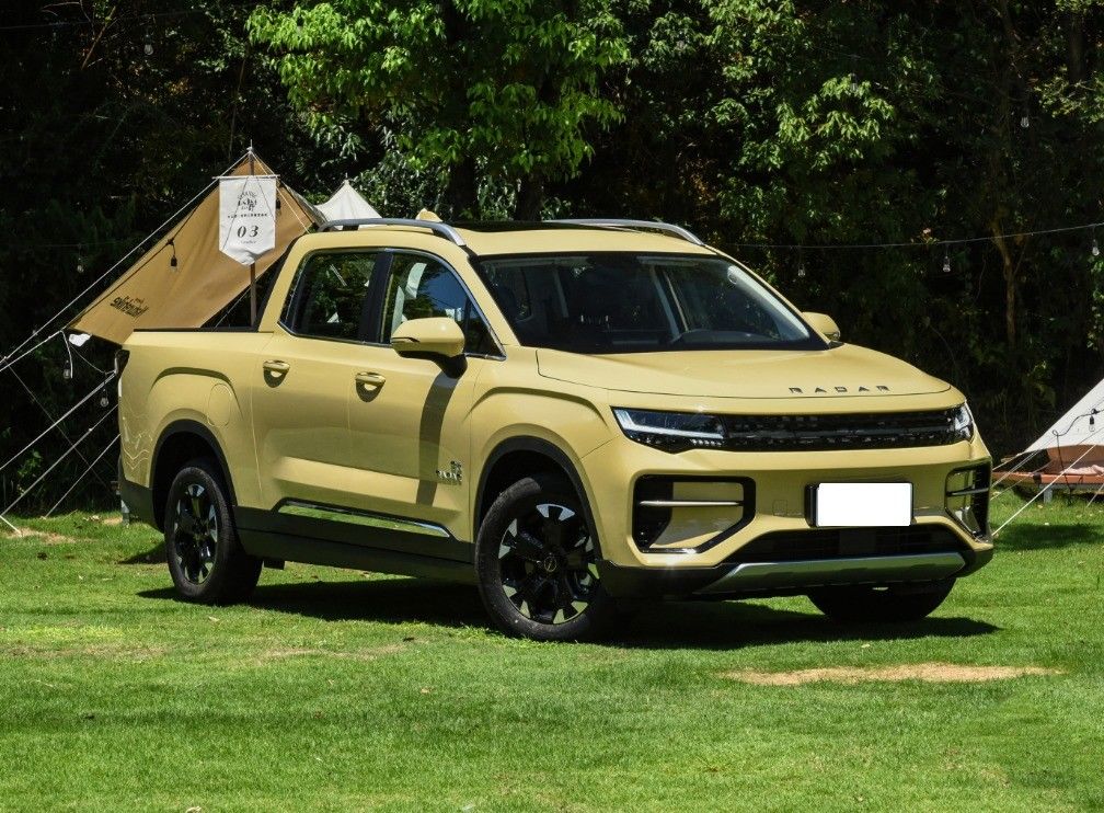 2024 Geely RD6 Electric Pickup Truck 4x4 63kWh 86kWh Battery 550 km Long Range EV Truck