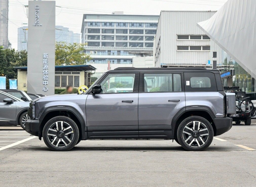 2024 Chery Icar 03 The Perfect Blend of Power and Efficiency for Off-Road Adventures