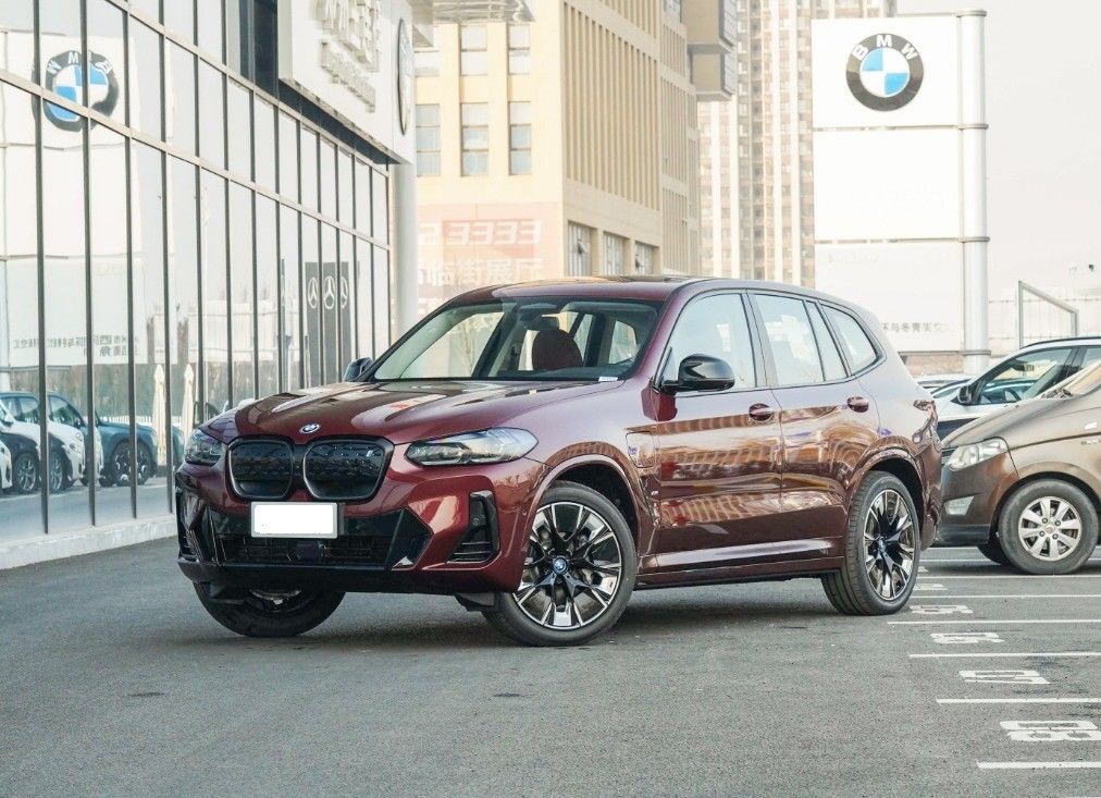 2024 BMWs IX3 Energy Used Car Pure Electric Cars 4x4 SUV 5-door 5-seat Body Structure
