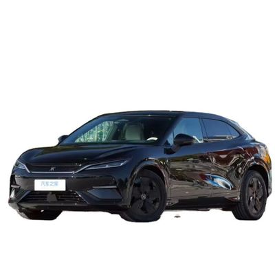 Un buon prezzo. 662 km di autonomia BYD Song L EV 5 posti 4WD a sinistra volante SUV nero B livello berline in linea