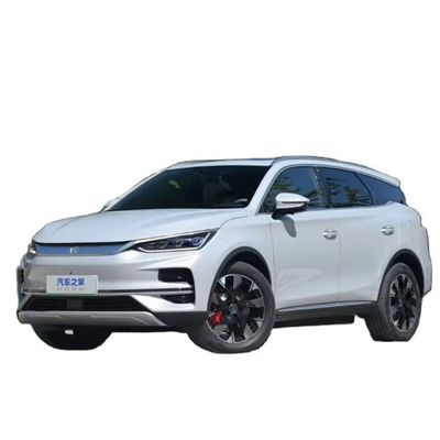 良い価格 レベル ミッドサイズのSUV BYD Tang EV 2024 730kmの走行距離 7席4WD電池電動車 オンライン