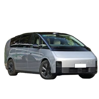 Un buen precio. 2024 Lixiang Li Mega Max 7 asientos Mpv y 710KM de largo alcance para el vehículo eléctrico de batería en línea