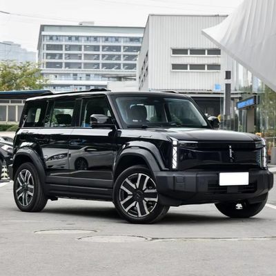 Un buen precio. 2024 ICAR 03 SUV de gasolina asequible fuera de la carretera 501Km eléctrico de 5 asientos con tracción a cuatro ruedas en línea